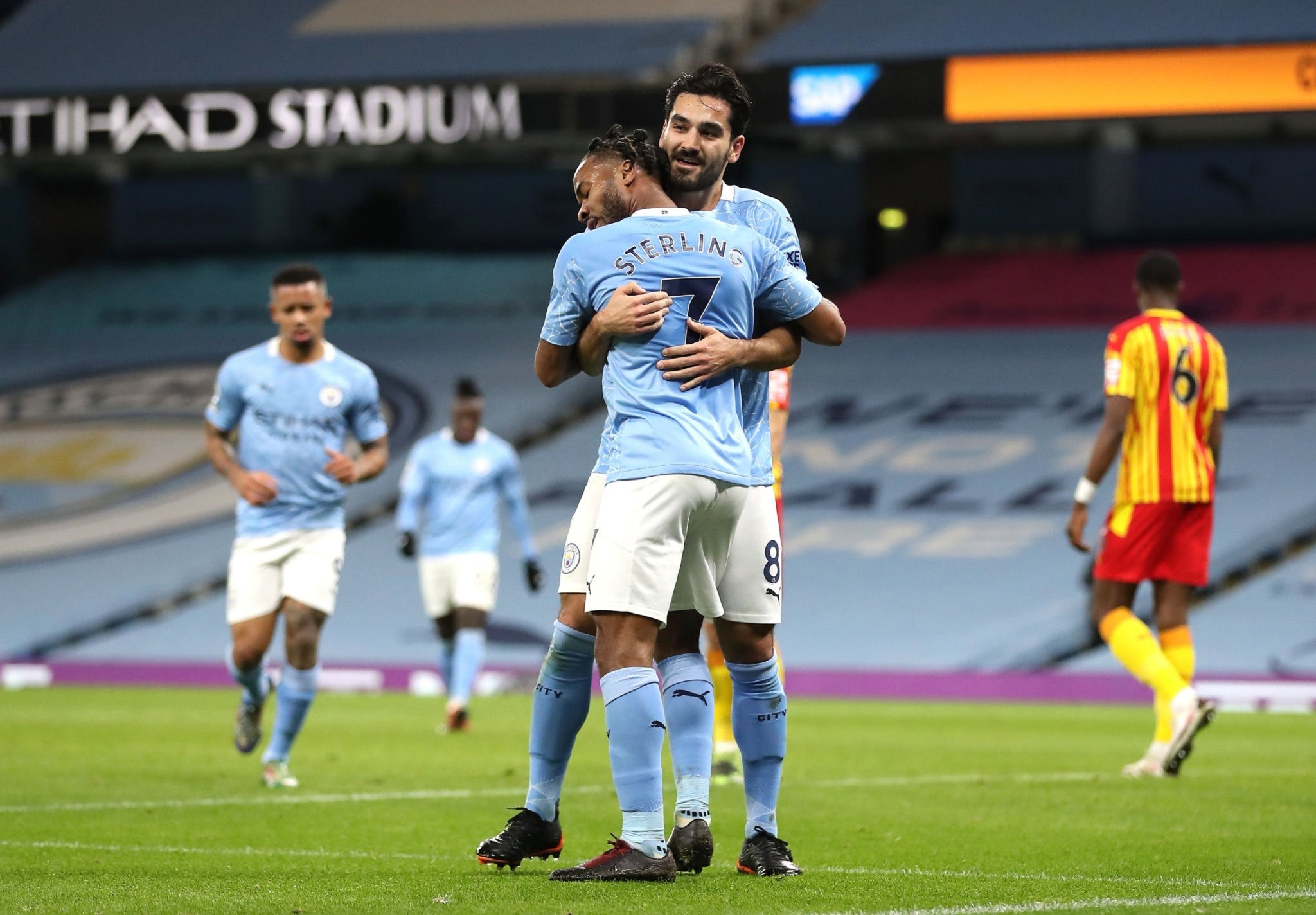 展奠定坚实 展奠定坚实