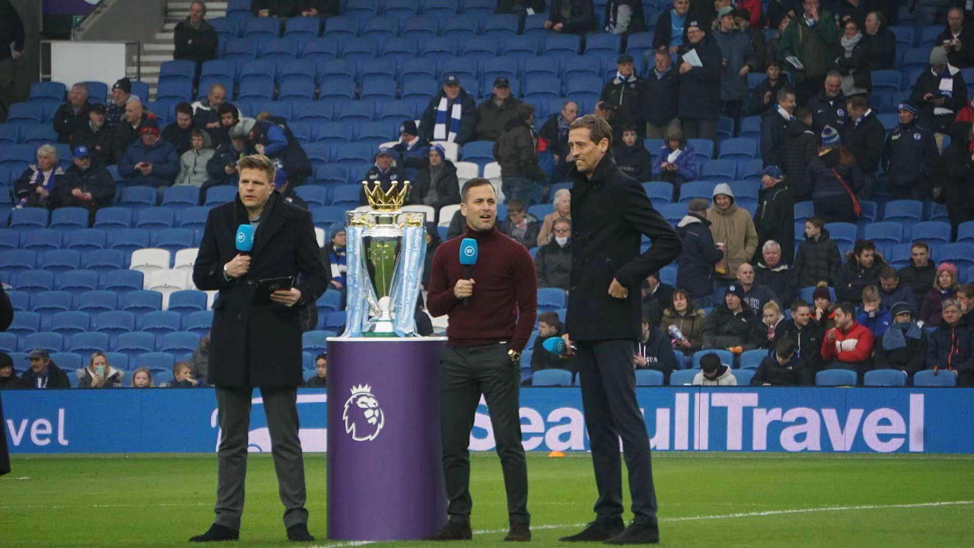 罗体：十年爱情长跑终成眷属，比利时主帅加西亚完婚.