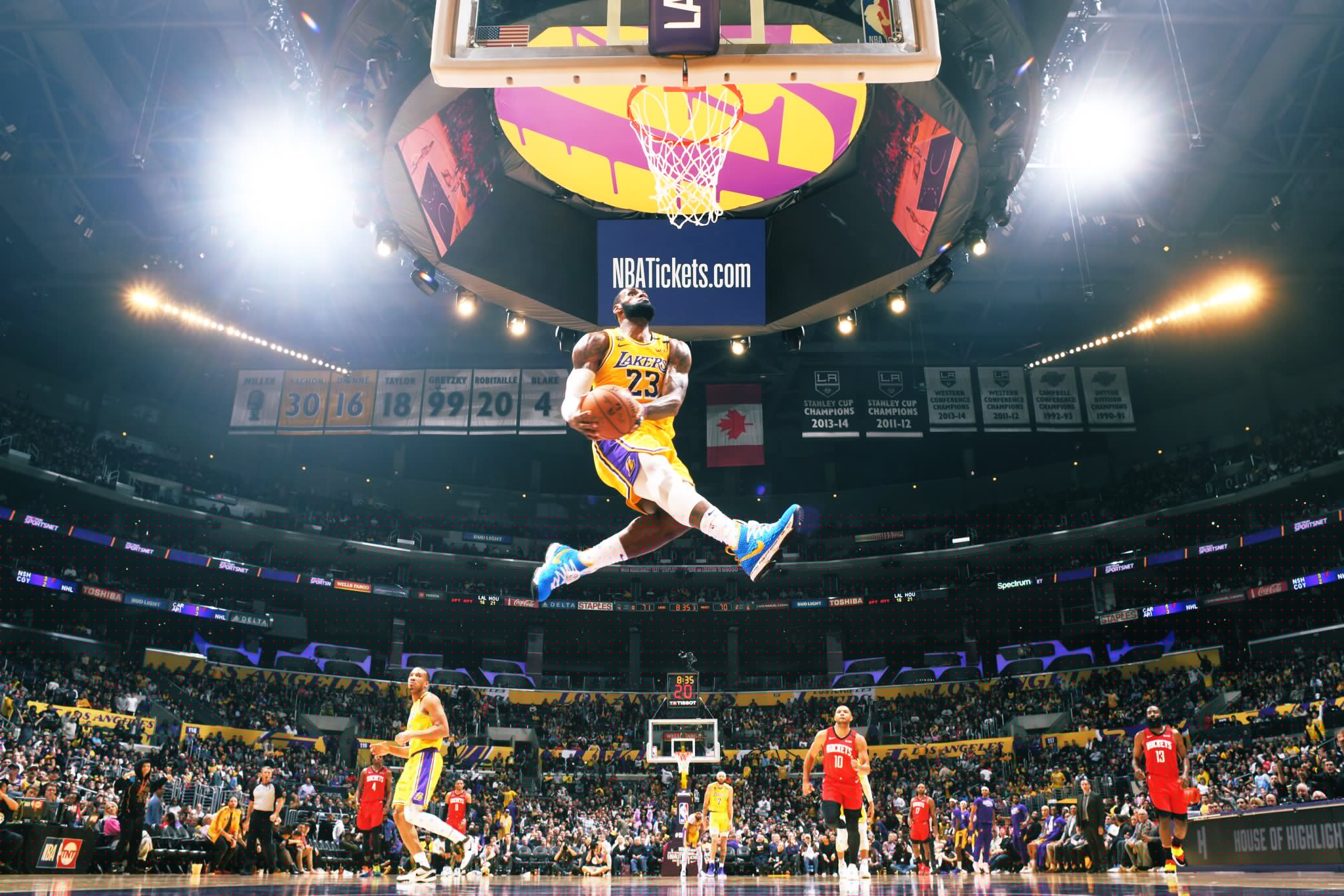 不轻易被拉 不轻易被拉